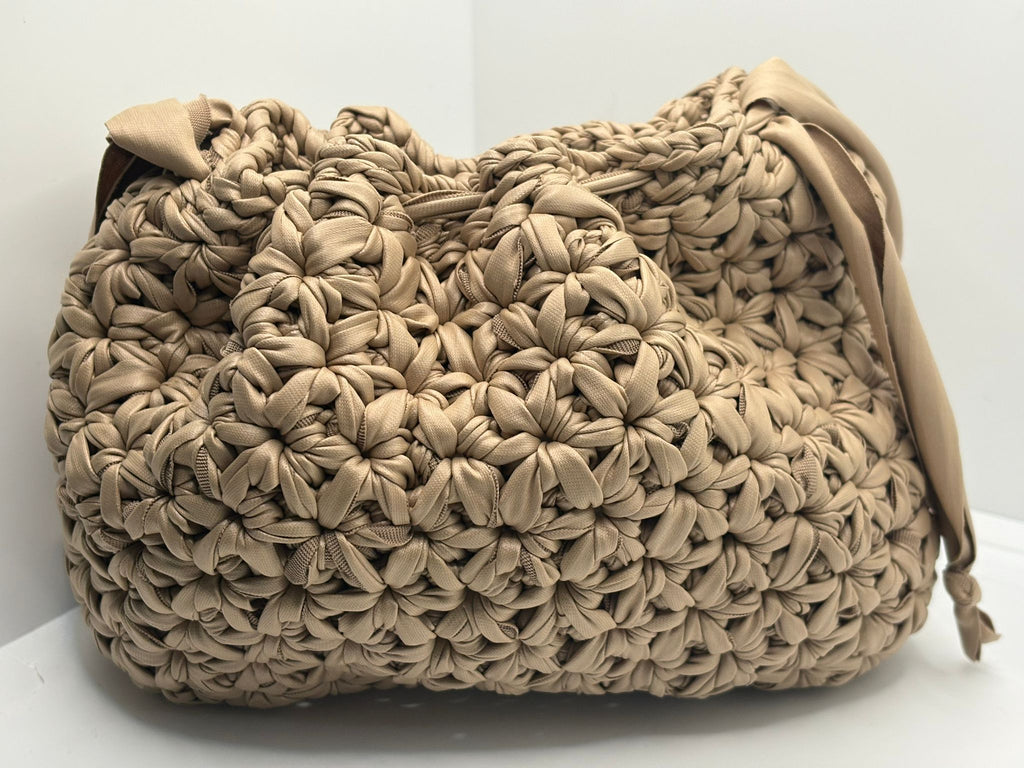 Stella Pouch
